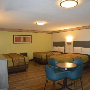 Family Room - Non-Smoking