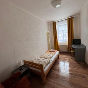 Economy Single Room