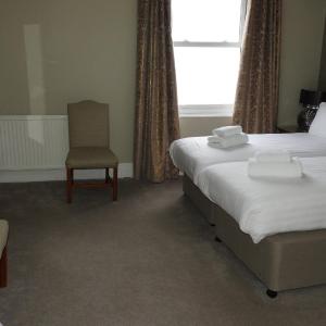 Large Twin Room