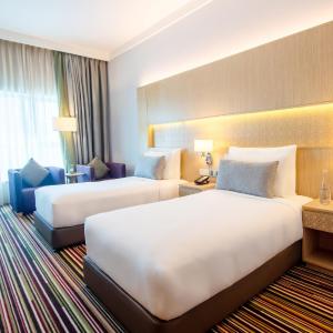 Habitat Twin • Outlet Mall Shuttle • 10% Off Dining • Ideal Getaway!