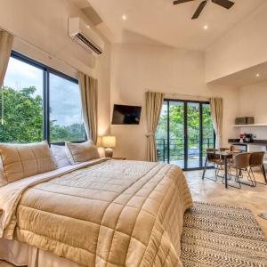 King Room with Pool View