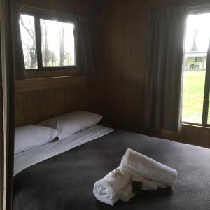 Ensuite Cabin (Sleeps 5) - Pet Friendly