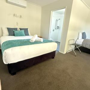 Travelers Studio (2 Adults)