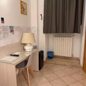 Single Room with Private Bathroom