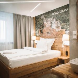 King Room with Balcony