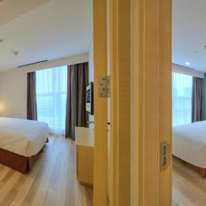 Three-Bedroom Suite
