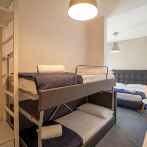 Superior Quadruple Room with Side Sea View