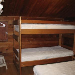 One-Bedroom Cabin