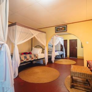 Triple Room with Garden View