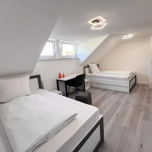Twin Room with Shared Bathroom