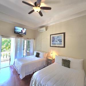 Deluxe Double Room with Extra Bed