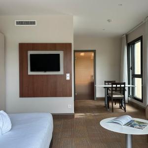 Family Apartment (2 Adults + 2 Children) - Spa and Pool Access not Included