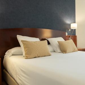 Triple Room (3 Adults) with Spa Access