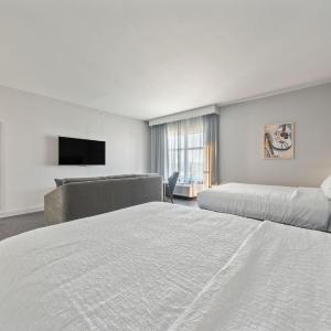Studio Suite with Two Queen Beds