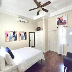 Queen Room with Balcony