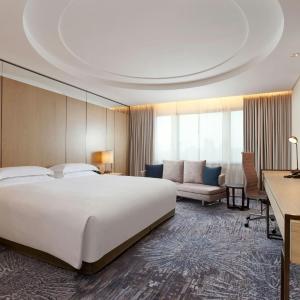 Executive Premier King Room - Executive Lounge Access