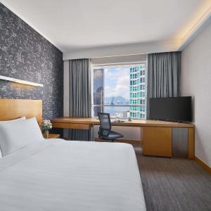 Superior Queen Bedroom