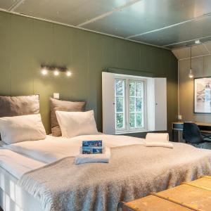 Rasletind Suite
