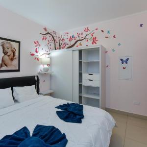 Luxury 3-bedroom Villa with Private Pool