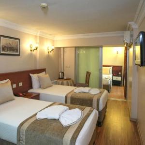 Economy Quadruple Room