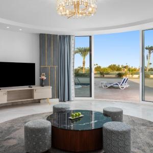 Royal Villa- 6 Bedrooms with Private Pool