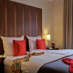 Junior Suite (2 Adults)