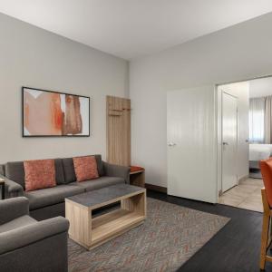 One-Bedroom Suite with Two Queen Beds