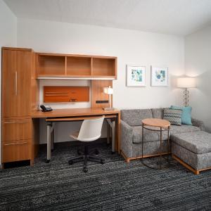 Studio King Suite with Sofa Bed - Mobility Access with Roll-In Shower
