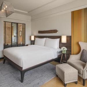 Club King Room - Complimentary 04 Pieces Laundry (Per Day), Late check-out Upto 3 Hrs Subject to availability