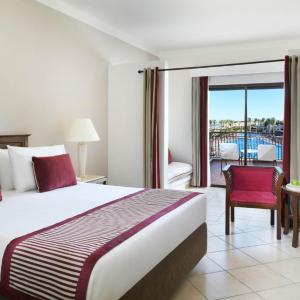 Superior Family Queen or Twin Beds Sea View