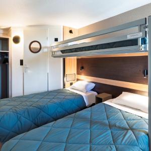 Standard Plus Twin Room with One Bunk Bed