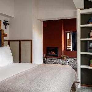 Iseran Suite