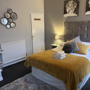 Deluxe Double Room with Shower