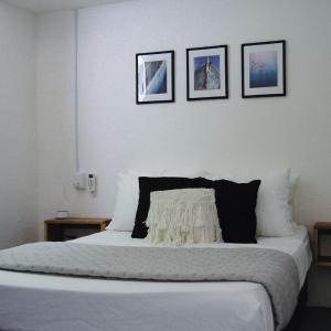 Standard Double Room with Shared Bathroom