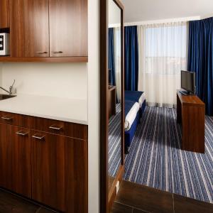 Standard Twin Room with Two Twin Beds, Sofa Bed and City View