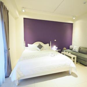Queen Room with Balcony