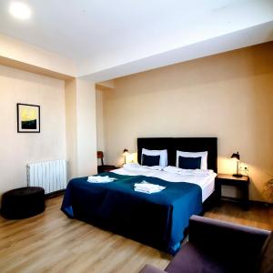 Deluxe Double or Twin Room with Balcony