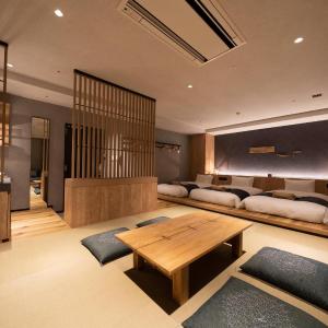 Family Room with Sofa - Non Smoking