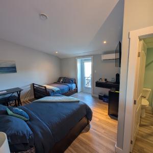 Double Room with Extra Bed