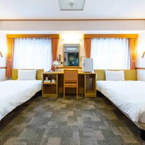 Accessible Twin Room - Non-Smoking