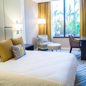 Double or Twin Room with Private Bathroom (6 Hours Usage)