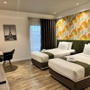 Deluxe Twin Room