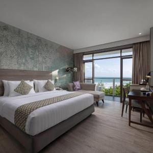 Executive King Room with Balcony