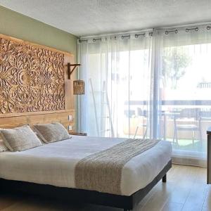 Classique room - Square