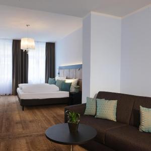 Deluxe Double Room / Family Room