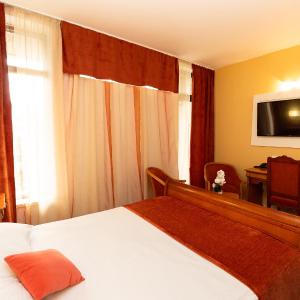 Standard Suite