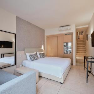 Maisonette Two Bedroom with Pool View