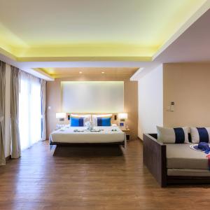Grand Premier Double Room