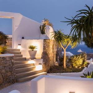 Infinity Suite with Private Pool