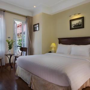 Superior Double or Twin Room with City View